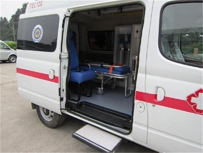 向阳街道救护车出租服务案例7